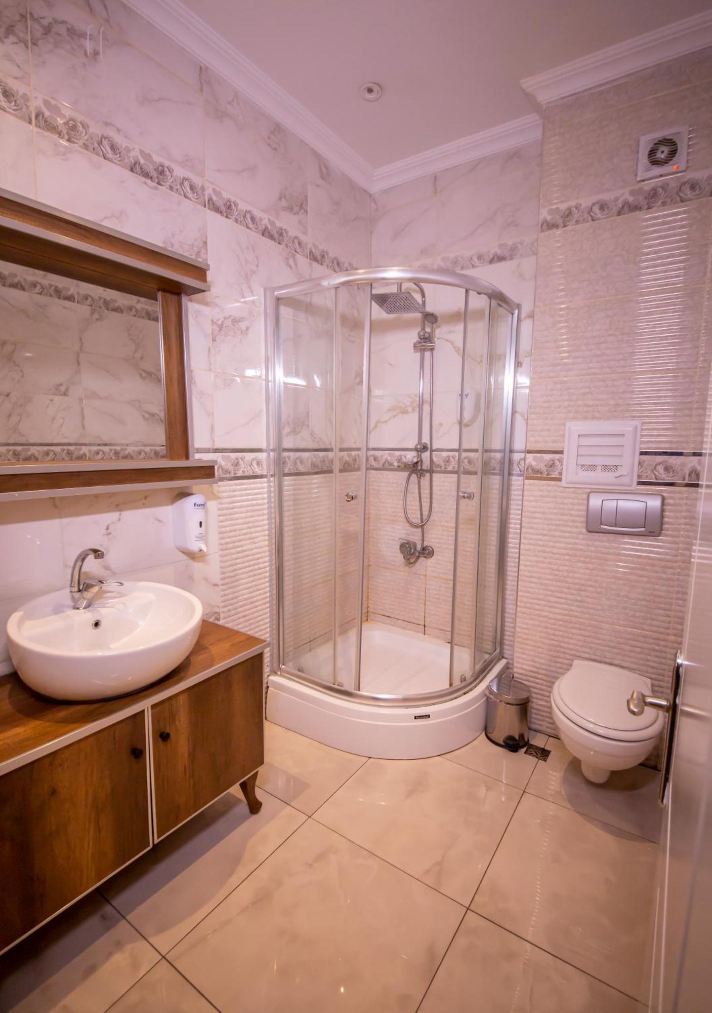 Royal Garden Suite And Hotel Istanbulská provincie Exteriér fotografie