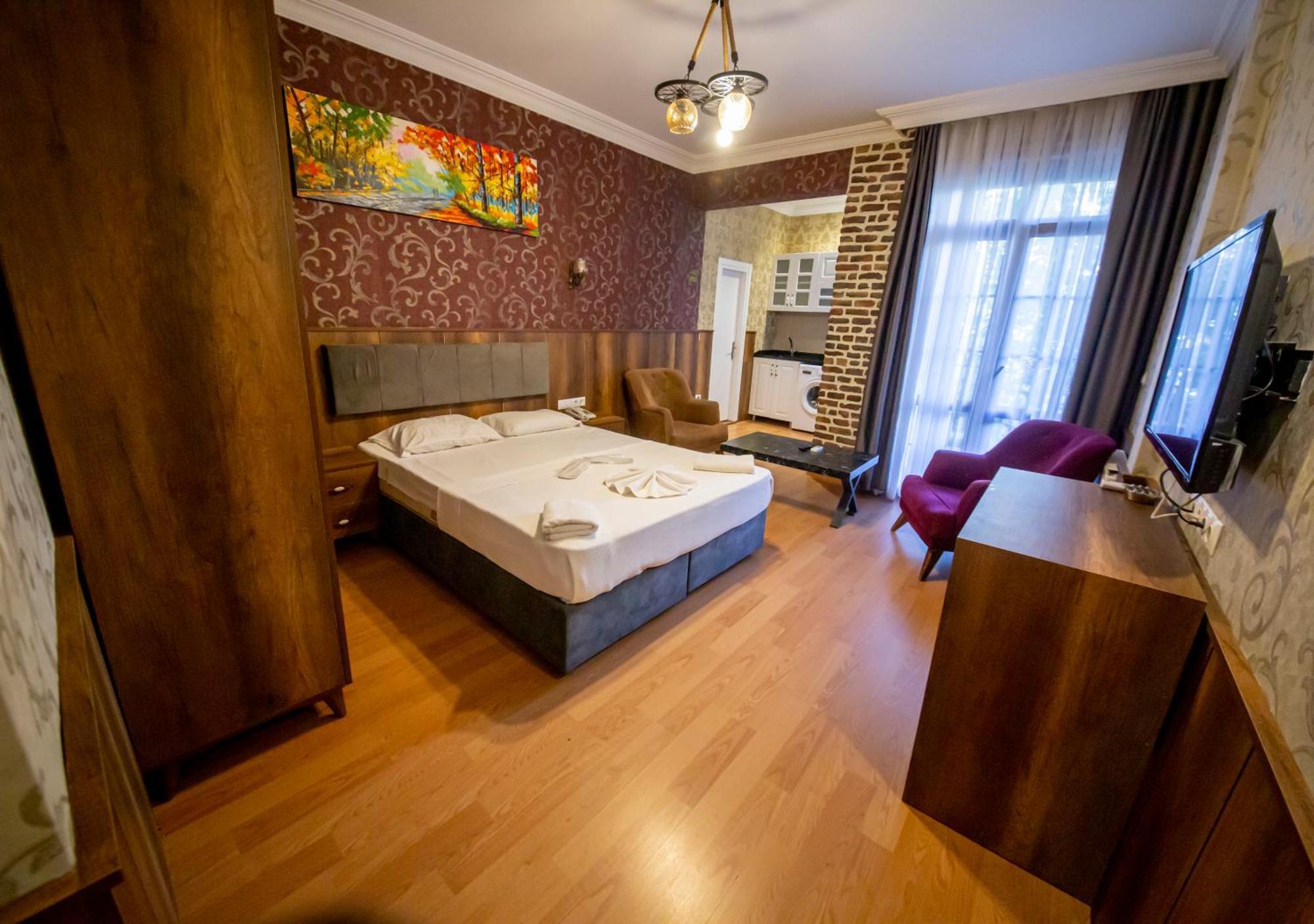 Royal Garden Suite And Hotel Istanbulská provincie Exteriér fotografie