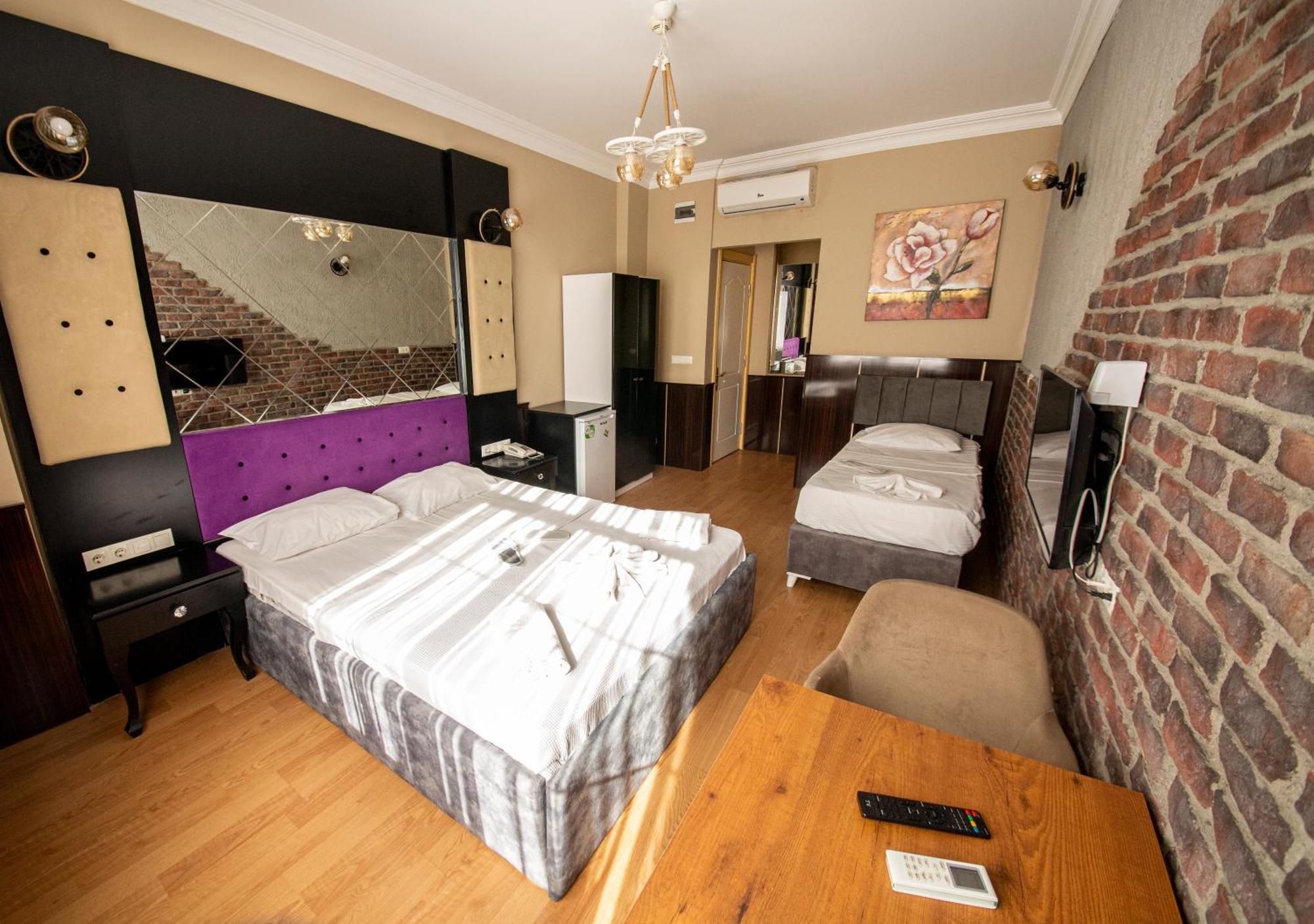 Royal Garden Suite And Hotel Istanbulská provincie Exteriér fotografie