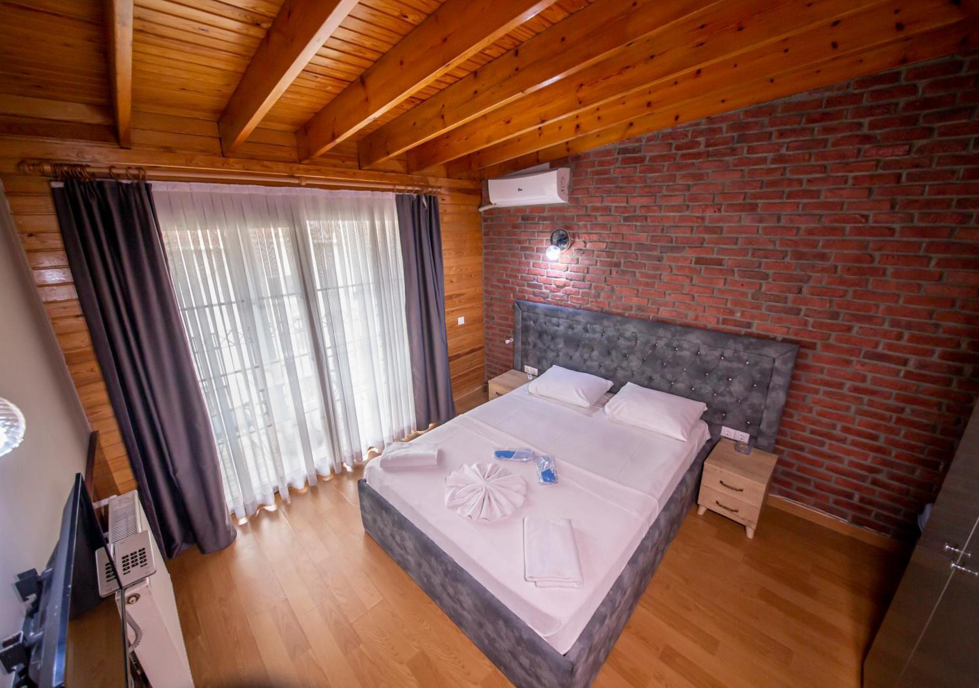 Royal Garden Suite And Hotel Istanbulská provincie Exteriér fotografie